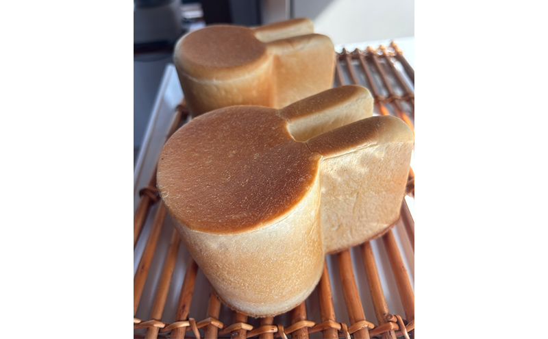 うさぎ食パン＆カメロンパン4個入り おまかせセット
