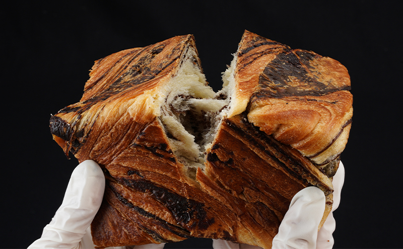 パン デニッシュパン2本セット（チョコ・イチゴ） デニッシュ セット 菓子パン チョコ チョコレート イチゴ 苺 詰め合わせ 手土産