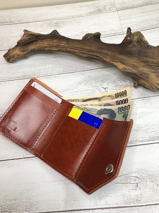 ルガトショルダー（本革）のミニ財布　 ファッション小物 