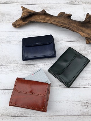 ルガトショルダー（本革）のミニ財布　 ファッション小物 