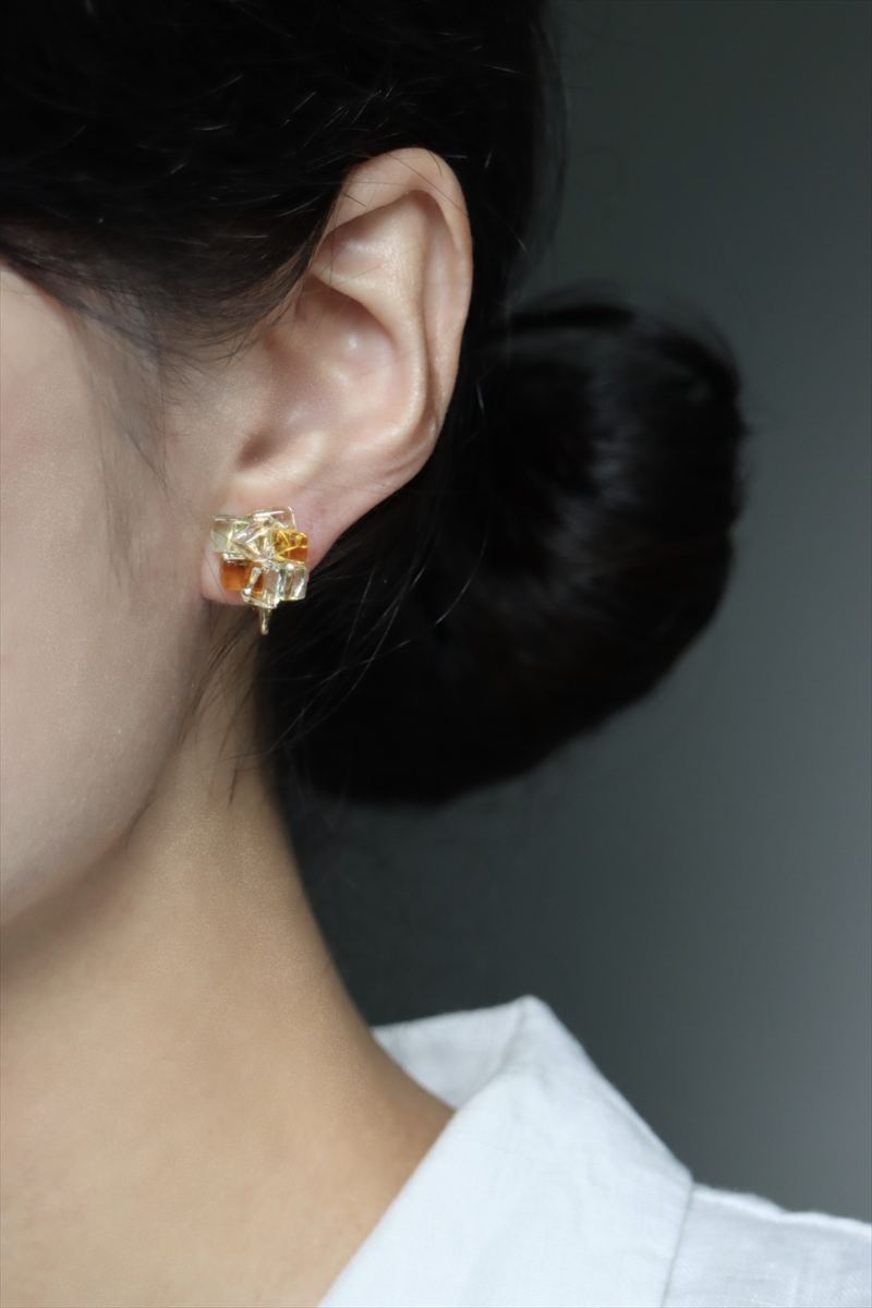 《コラージュ》イヤリング（イエロー×グリーンティント）【 神奈川県 大磯町 レディースジュエリー ファッション小物 誕生日 お祝い ギフト 贈り物 ファッション 】