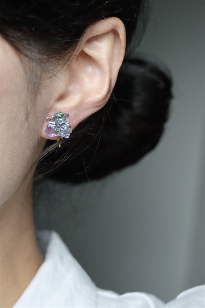 《コラージュ》イヤリング（アクアブルー×パープル）【 神奈川県 大磯町 レディースジュエリー ファッション小物 誕生日 お祝い ギフト 贈り物 ファッション 】