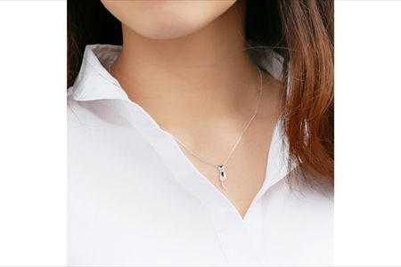 未来天使　ネコダイヤモンド　ネックレス