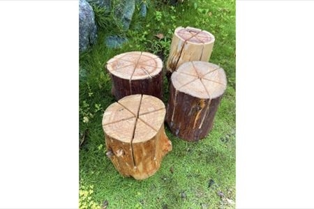 大磯町内のヒノキでできた薪屋大磯のスウェディッシュトーチ（里山整備や間伐で出た材を使っています。）