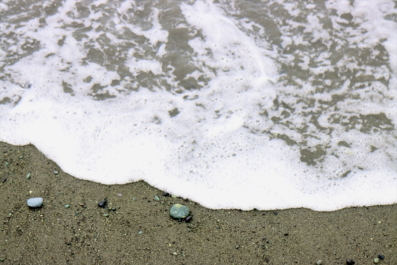 《コラージュ》 ピアス（アプリコット）【 神奈川県 大磯町 レディースジュエリー ファッション小物 誕生日 お祝い ギフト 贈り物 ファッション 】