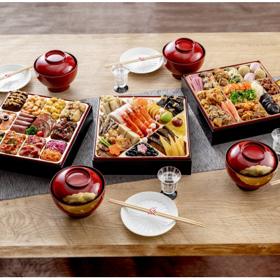 和洋中おせち「絢爛鳳凰」【配送不可地域：離島・沖縄県】