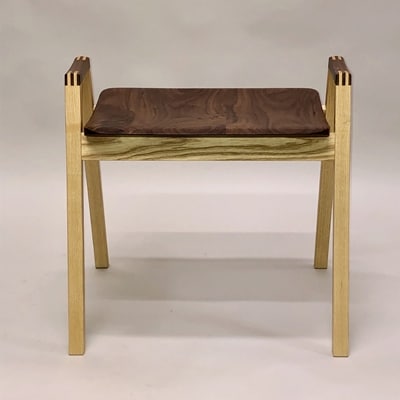 スタッキング・スツール　ウォールナット材+アッシュ材