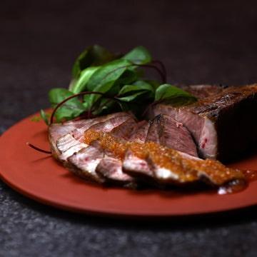 下田豚詰合せセット（三条産下田豚の低温調理200g×1 下田豚サルシッチャプレーン２本 自家製ガーリックソース60g）