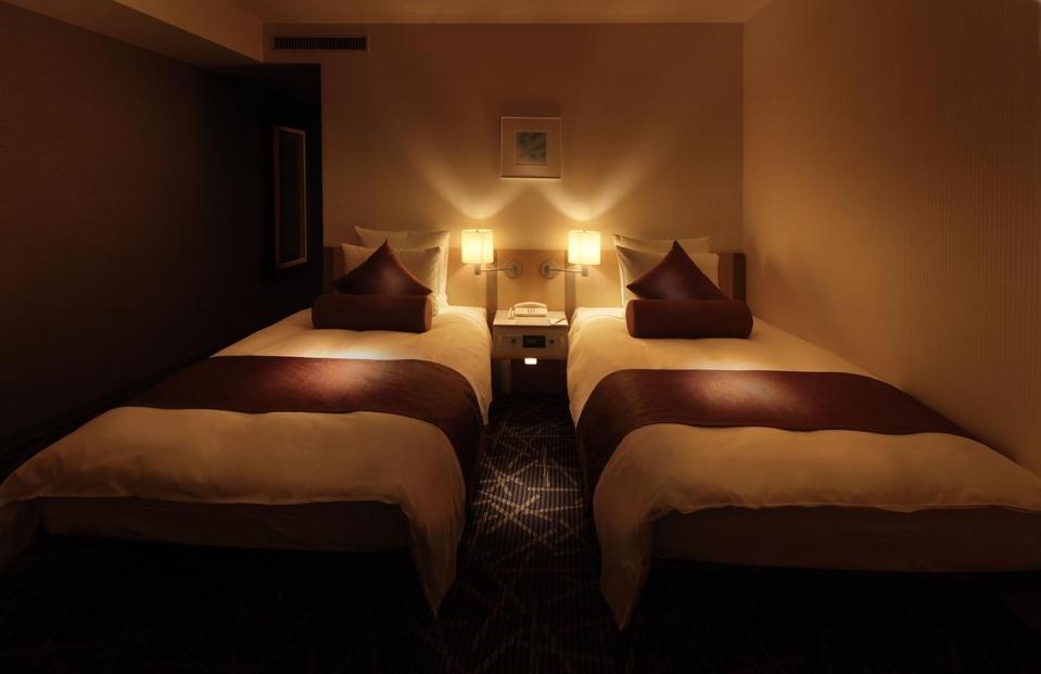 【IHG・ANAホテルズ特集】ANAクラウンプラザホテル新潟・特選村上牛コース夕食付スーペリアツインルーム2名1室 ペア宿泊券（夕朝食付き）