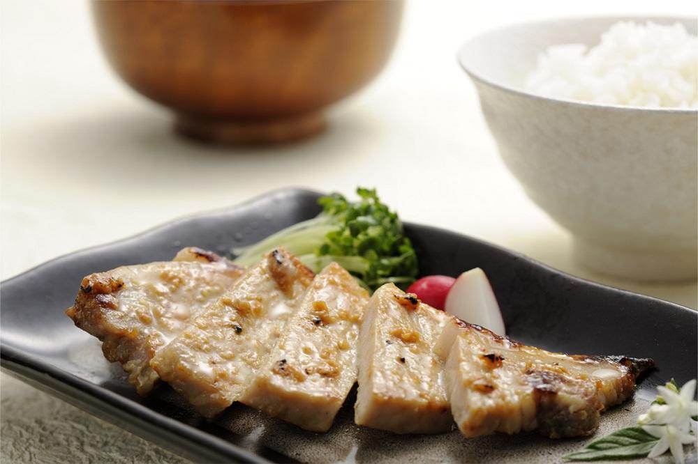 雪室熟成黄金豚バラエティセットB（5種類・合計1.1kg）