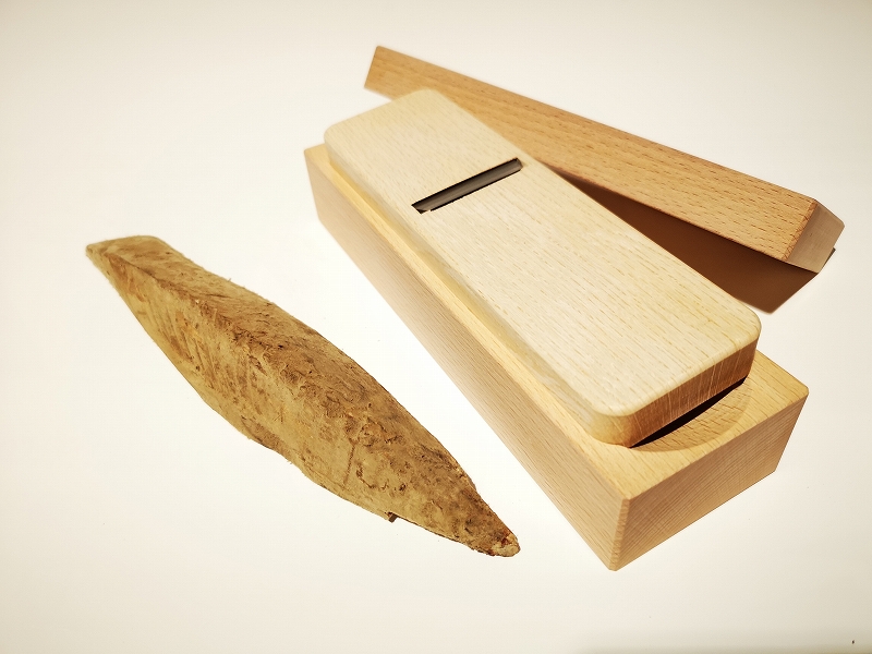 台屋鰹節削り器　新品未使用 楽天市場】台屋 鰹節削り器 別注青紙×ブナ /かつお節削り器 コンパクト