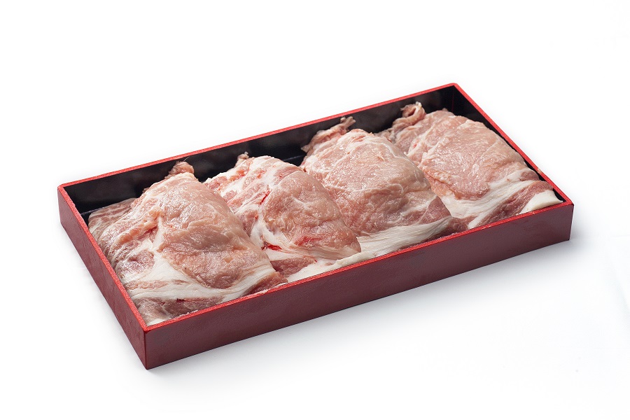 純白のビアンカ　豚ロース焼肉用　800g　新潟　新潟県　ふるさと納税　豚肉　豚　ロース