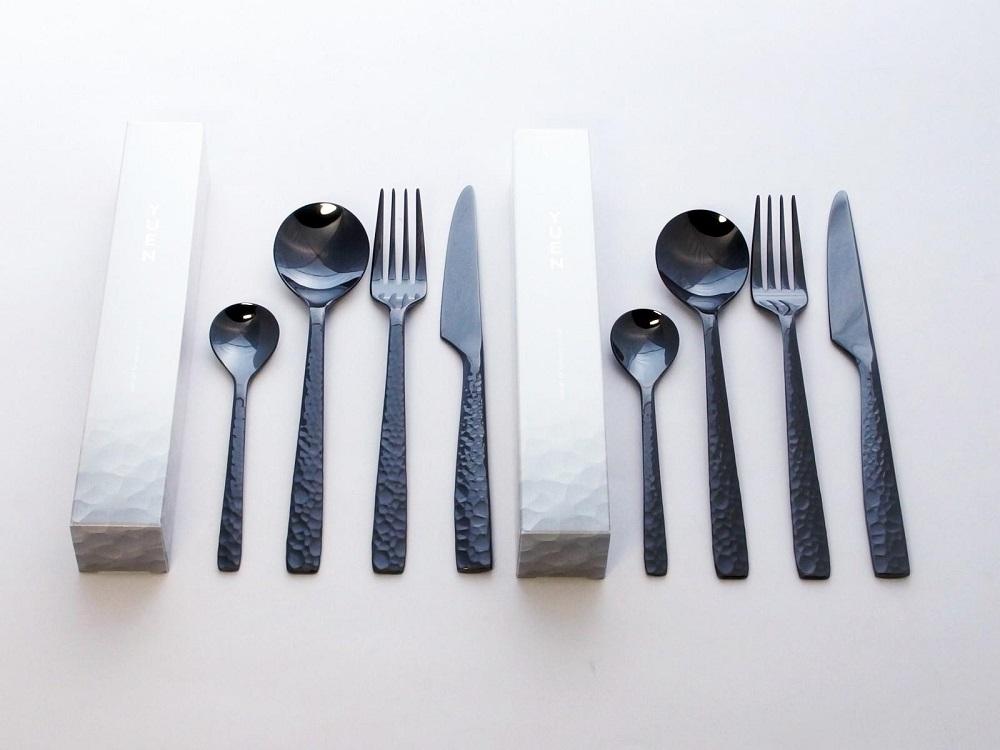 YUEN (PVD BLACK) 8pcsペアディナーセット