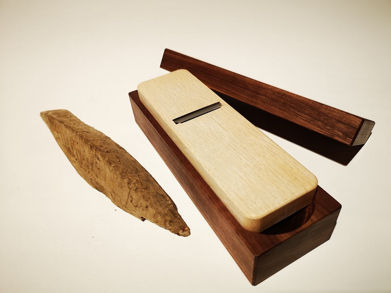 【百年物語プロジェクト】台屋 鰹節削り器×鰹節セット ウォルナット×雄節