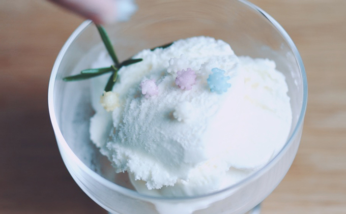 浮き星　雪だるま缶　12個セット