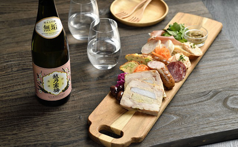 美酒コンクール2025金賞受賞酒　越乃寒梅　無垢　純米大吟醸 720ml