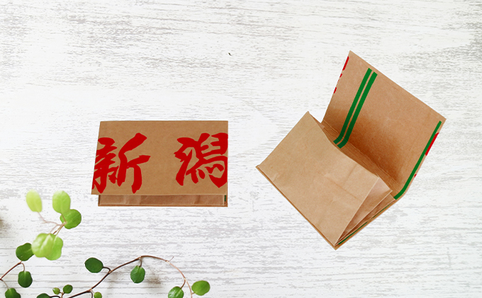 米袋リユース雑貨2種（ポーチ、名刺入れ）