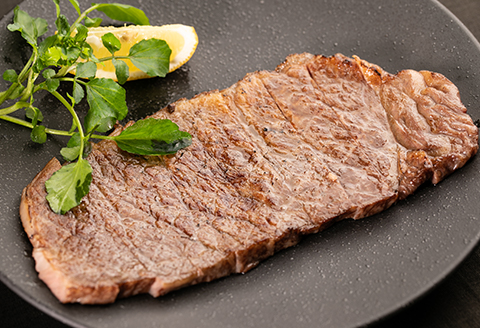 78-01A山古志産　にいがた和牛サーロインステーキ