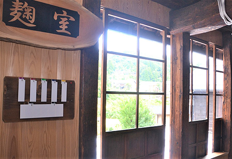 H4-13A越乃景虎　純米大吟醸　720ml【諸橋酒造】