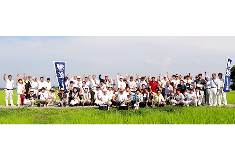 67-02中越地震・東日本大震災の被災体験から生まれた非常食セット(勝太のわかめご飯10ｐ＆はんぶん米10ｐ）