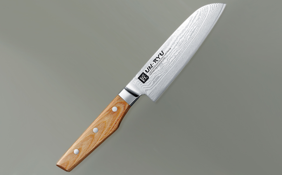 [雲竜] 三徳包丁 刃部15cm 万能包丁 ナイフ 調理器具 キッチン用品 調理用品 新生活 一人暮らし 切れ味抜群 日本製 燕三条製【020P059】