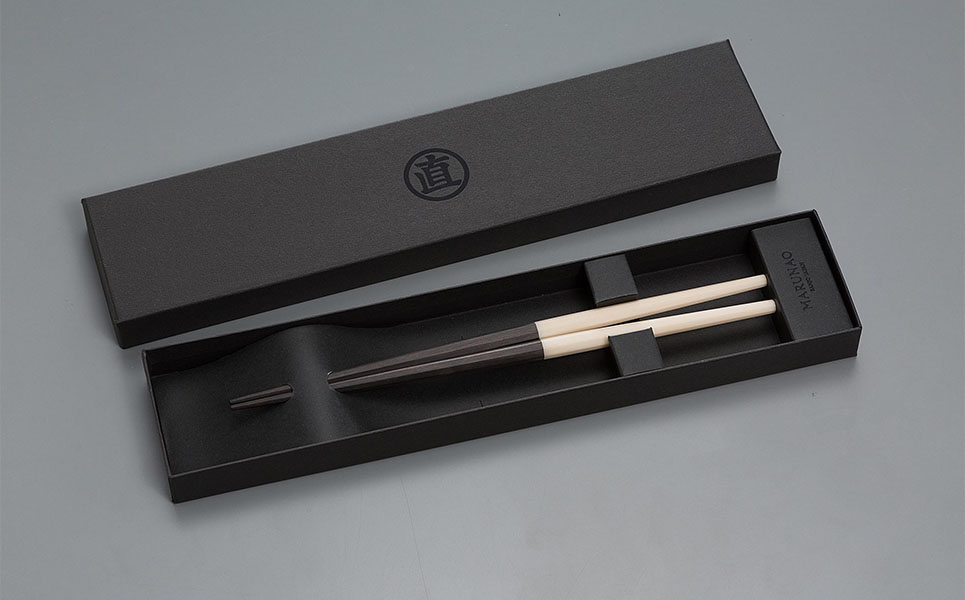 八角箸（はし）[日本うさぎ 白] 黒檀 230㎜ 箸 高級箸 贈答用箸 23cm 燕三条製 ものづくり [マルナオ]【028P007】 [028P007]