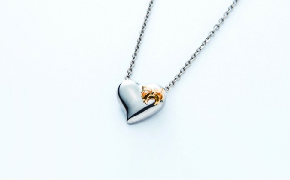 [leger（レジエ）] 純チタンペンダント ハート＆リボン【085P018】