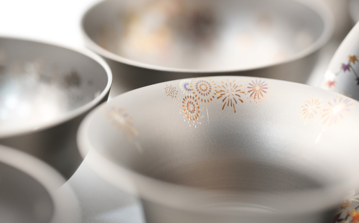 純チタン製お猪口 富士(Fuji) ・夏(花火) オシャレ おちょこ ぐい吞み おしゃれ 酒器 日本酒 チタン 燕三条製 プレゼント 退職祝い 【022S064】