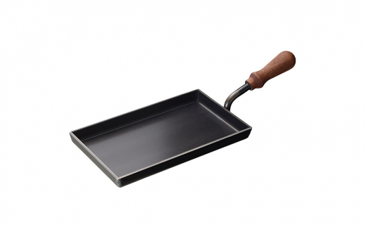 4.5mmの厚みが素材の旨みを引き出す 鉄板小（蓋付き） [大人の鉄板]【028P013】