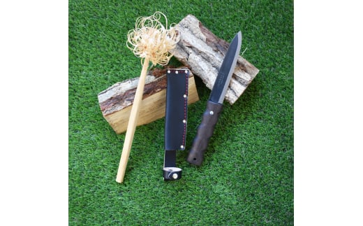 ［山人］ 万能キャンプナイフ軽量型 両刃 牛革ケース入 キャンプ用品 アウトドア用品 万能ナイフ サバイバルナイフ 焚火 薪割り 燕三条製【029S001】