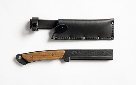 [BABACHO] 薪割りに 多喜火鉈 （コンパクト鉈） 110mm 革ケース付き （ナタ） キャンプ用品 アウトドア用品 燕三条製 【032P003】