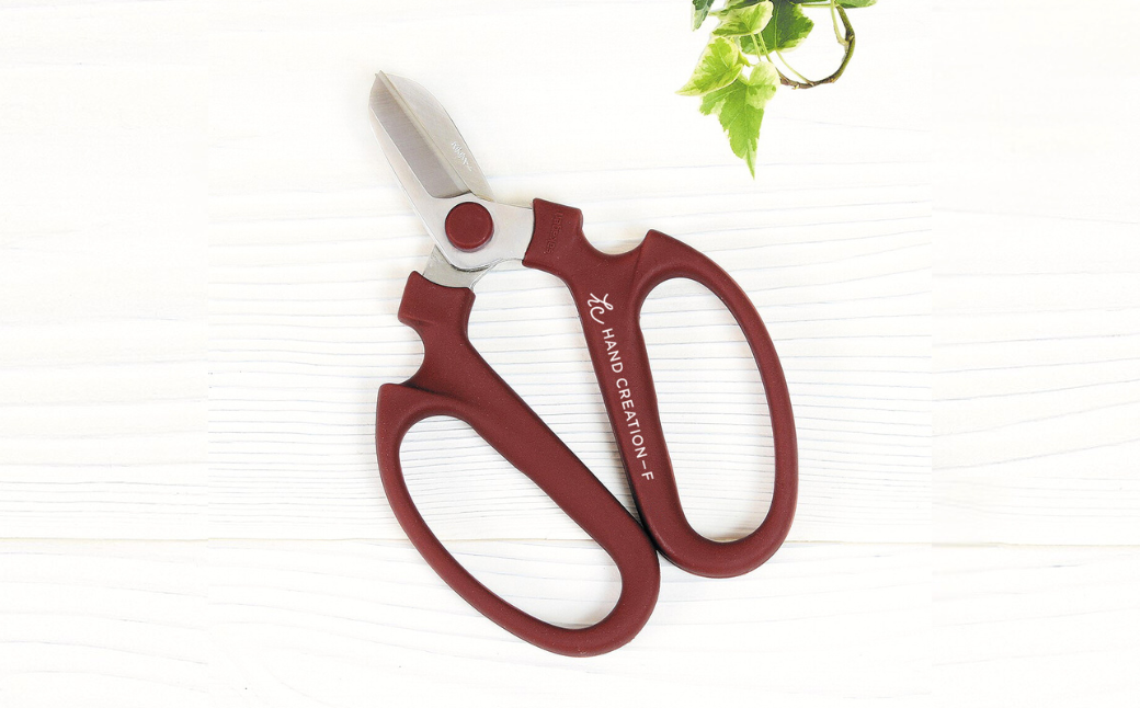 ハンドクリエーションコバルト合金(花鋏) 花ハサミ 園芸ハサミ 生花用 刃先が錆びないコバルト合金 ステンレス 園芸用品 ガーデニング用品 [坂源] 【052S002】