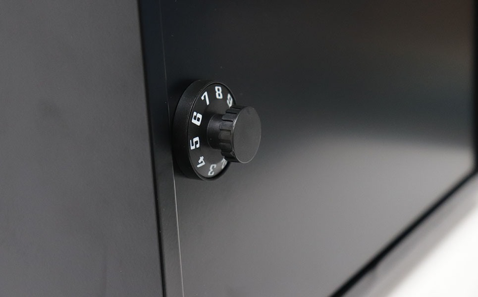 [グリーンライフ] 鍵付郵便ポスト（郵便受け） マットブラック【018P064】