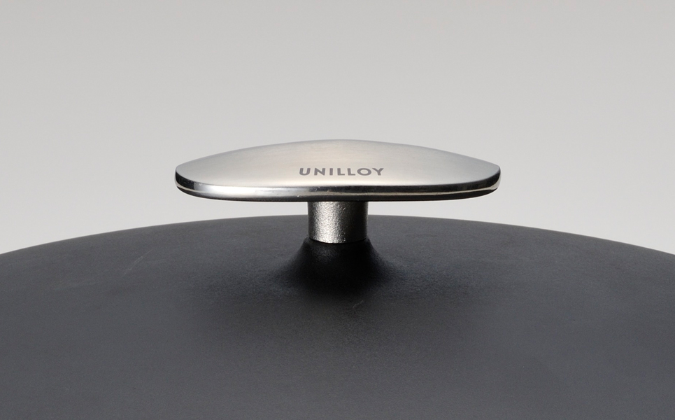 [UNILLOY（ユニロイ）] キャセロール（ホーロー鍋） 22cm くろがね【070P007】