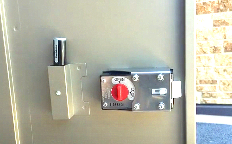 [グリーンライフ] 大容量で好評 郵便ポスト＆鍵付宅配ボックス＆スタンド【090P005】