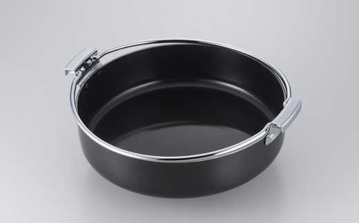 鉄製特厚すきやき鍋20cm キッチン用品 なべ 料理 焼き肉 200mm 燕三条製【010S304】