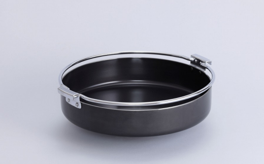 鉄製特厚すきやき鍋26㎝ キッチン用品 なべ 料理 焼き肉 260mm 燕三条製 【010S305】