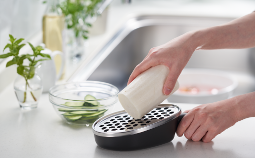 やさしいおろし器＋薄切できる厚み調整スライサー [プログレード] キッチン用品 燕三条製 新生活 一人暮らし [下村工業] 【010S313】