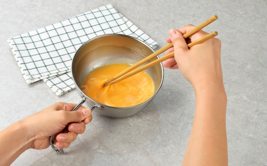 手付きボウル15cm・蓋トレー・シリコン蓋付 キッチン用品 キッチングッズ ステンレス製 燕三条製 新生活 一人暮らし【011S197】