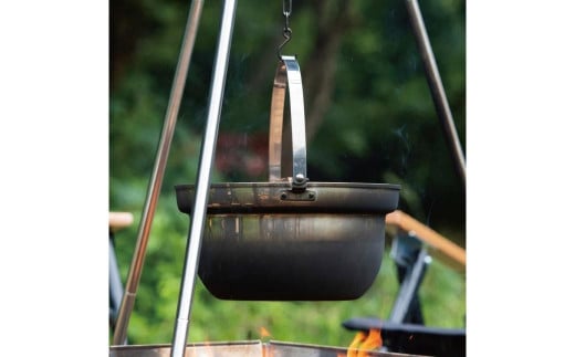 木蓋付きキャンプ焚火鍋 22cm 鍋 CAPTAIN STAG キャプテンスタッグ アウトドア用品 キャンプ用品 調理器具 【013S071】