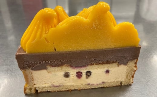マンゴーアイスケーキ ５号 アイス ケーキ 誕生日 お菓子 おやつ デザート スイーツ お取り寄せ 【016S031】