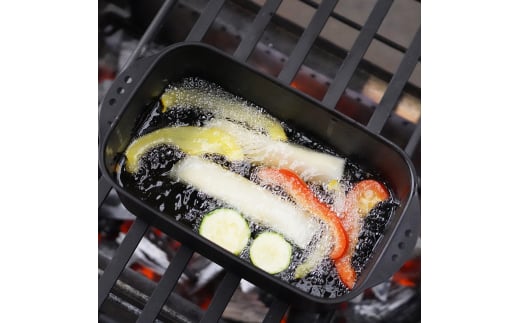 [ベルモント] ディッシュパン Deep（ハンドル、収納ケース付） 蒸し料理 揚げ物にも フライパン キャンプ用品 アウトドア用品 【017S015】