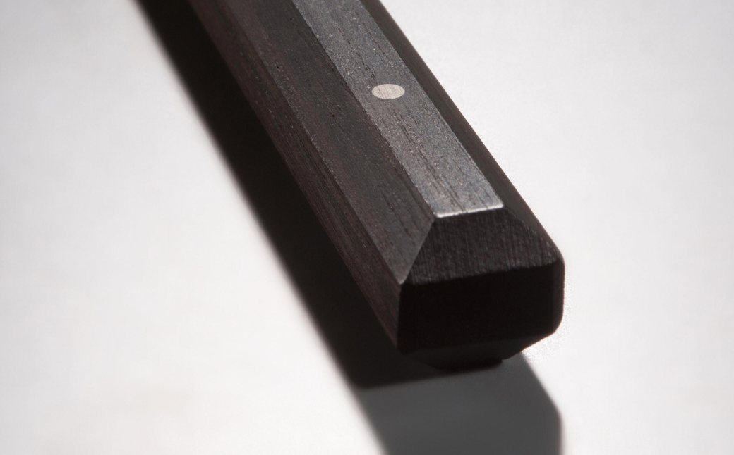 特上 八角箸（はし） 黒檀 235㎜ 百年 箸 高級箸 贈答用箸 23.5cm 無塗箸 燕三条製 ものづくり [マルナオ]【019P005】 [019P005]