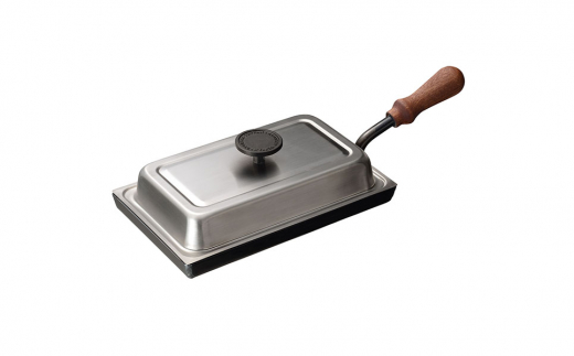 4.5mmの厚みが素材の旨みを引き出す 鉄板小（蓋付き） [大人の鉄板]【028P013】