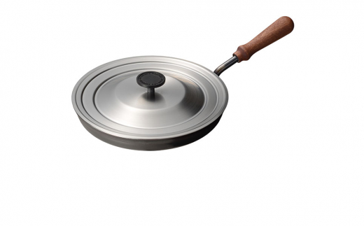 [大人の鉄板] 4.5mmの厚みが肉の旨みを引き出す フライパン26cm（蓋付き）&ウッドボードセット【038P007】