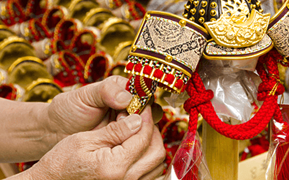 [隆和堂] 節句人形（五月人形） 兜8号平飾りセット【326P001】