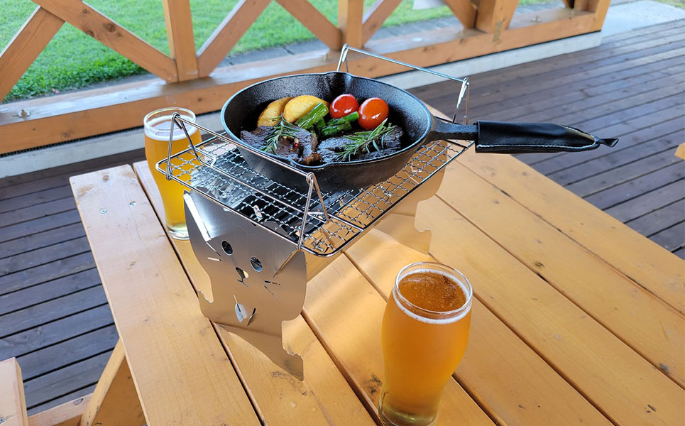 猫型ミニコンロ ソロねこ お子さまも喜ぶ猫型 キャンプ用品 焚き火 アウトドアに【011P028】