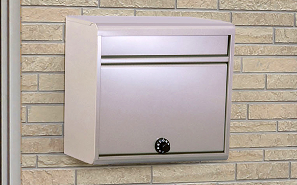 [グリーンライフ] 鍵付郵便ポスト（郵便受け） チタングレー【016P050】