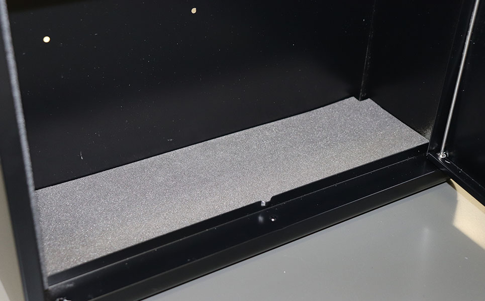 [グリーンライフ] 鍵付郵便ポスト（郵便受け） マットブラック【018P064】