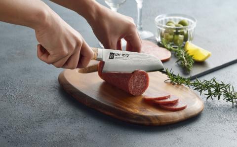 [雲竜] 三徳包丁 刃部15cm 万能包丁 ナイフ 調理器具 キッチン用品 調理用品 新生活 一人暮らし 切れ味抜群 日本製 燕三条製【020P059】